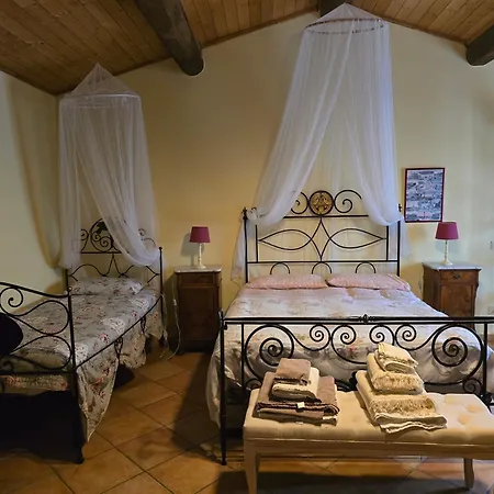 Il Torrino Del Povile Gospodarstwo agroturystyczne *
